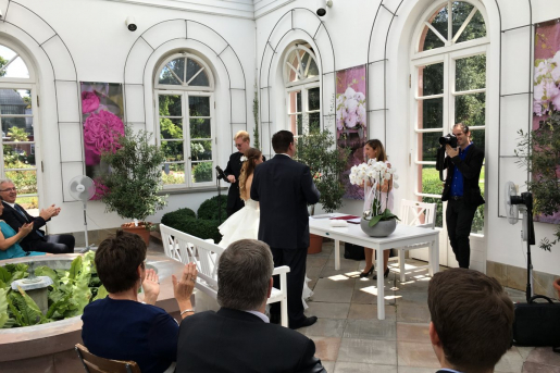 Hochzeit Künstler Frankfurt Gesang bei der Trauung