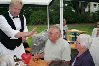 Hochzeit-Künstler Frankfurt mit Tischzauberei
